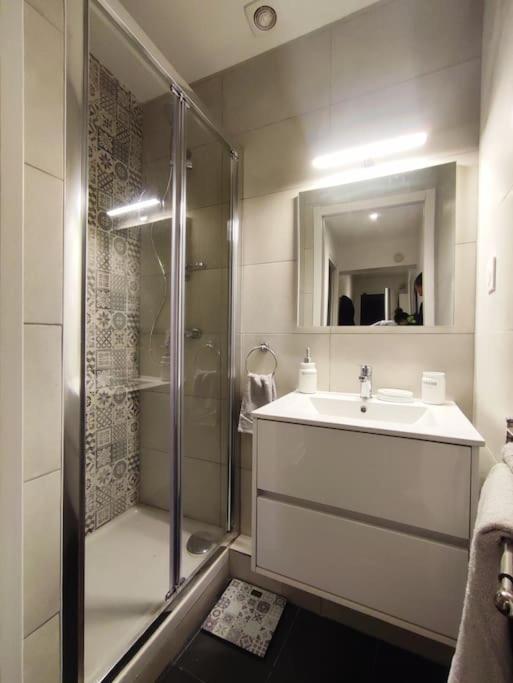Appartement Proche Paris/Metro Asnières 외부 사진